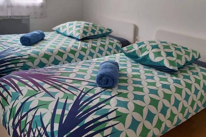 Location de vacances pour 8 personnes, avec jacuzzi ainsi que terrasse et jardin dans Taussat - 2
