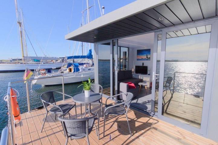 Boot für 6 Personen, mit Ausblick und Terrasse an der Kieler Bucht - 2