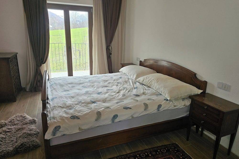 Rustico Musta: Exklusives Ferienhaus mit Sauna, Bergblick und großem Garten in P in Palagnedra, Centovalli