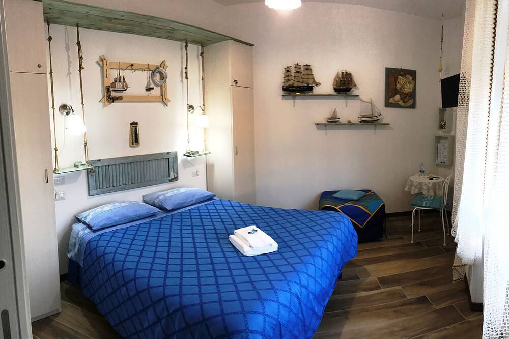 B & B Castello - Zimmer mit eigenem Bad in Crotone, Crotone Provinz