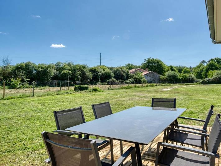 Location de vacances pour 6 personnes, avec terrasse, animaux acceptés à Gaillan-en-Médoc - 2