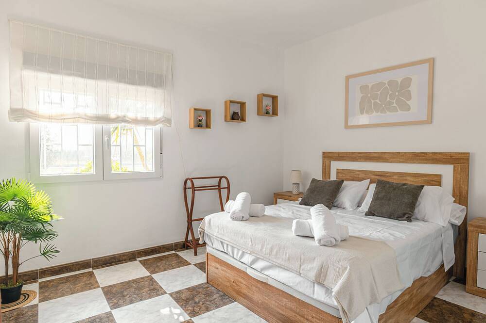 Finca el Placer: Villa privada, piscina, Bbq, Chill out, ideal grupos y familias in Ulldecona, Provincia de Tarragona