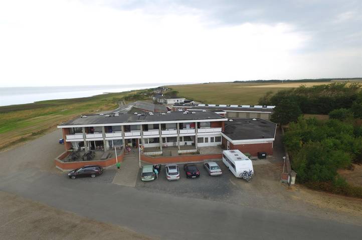 Ferienhaus für 32 Personen, mit Whirlpool und Terrasse sowie Sauna