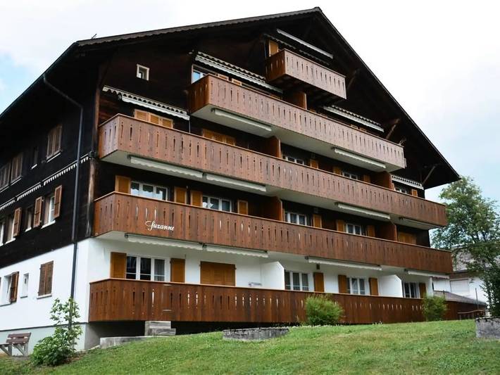 Ganze Wohnung, 2 Zimmer 3 Personen in Saanenmöser, Saanen
