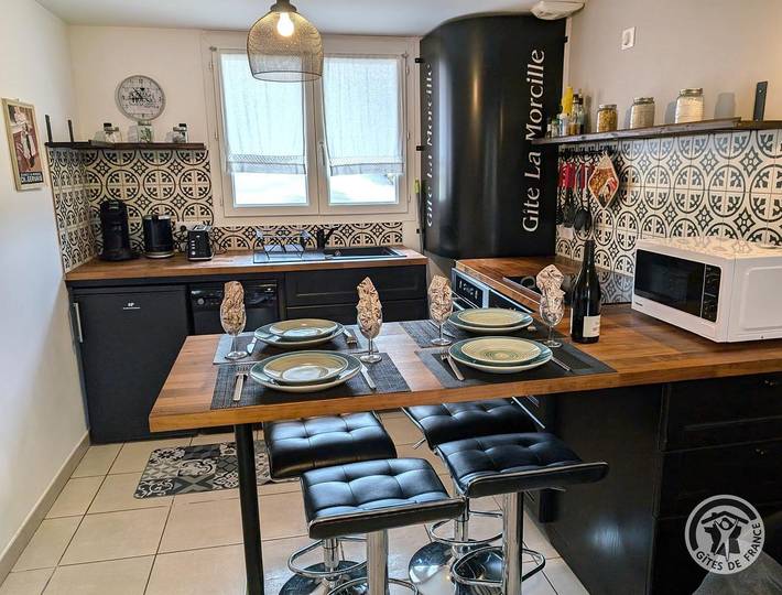 Gîte pour 4 personnes, avec jardin à Villié-Morgon - 3