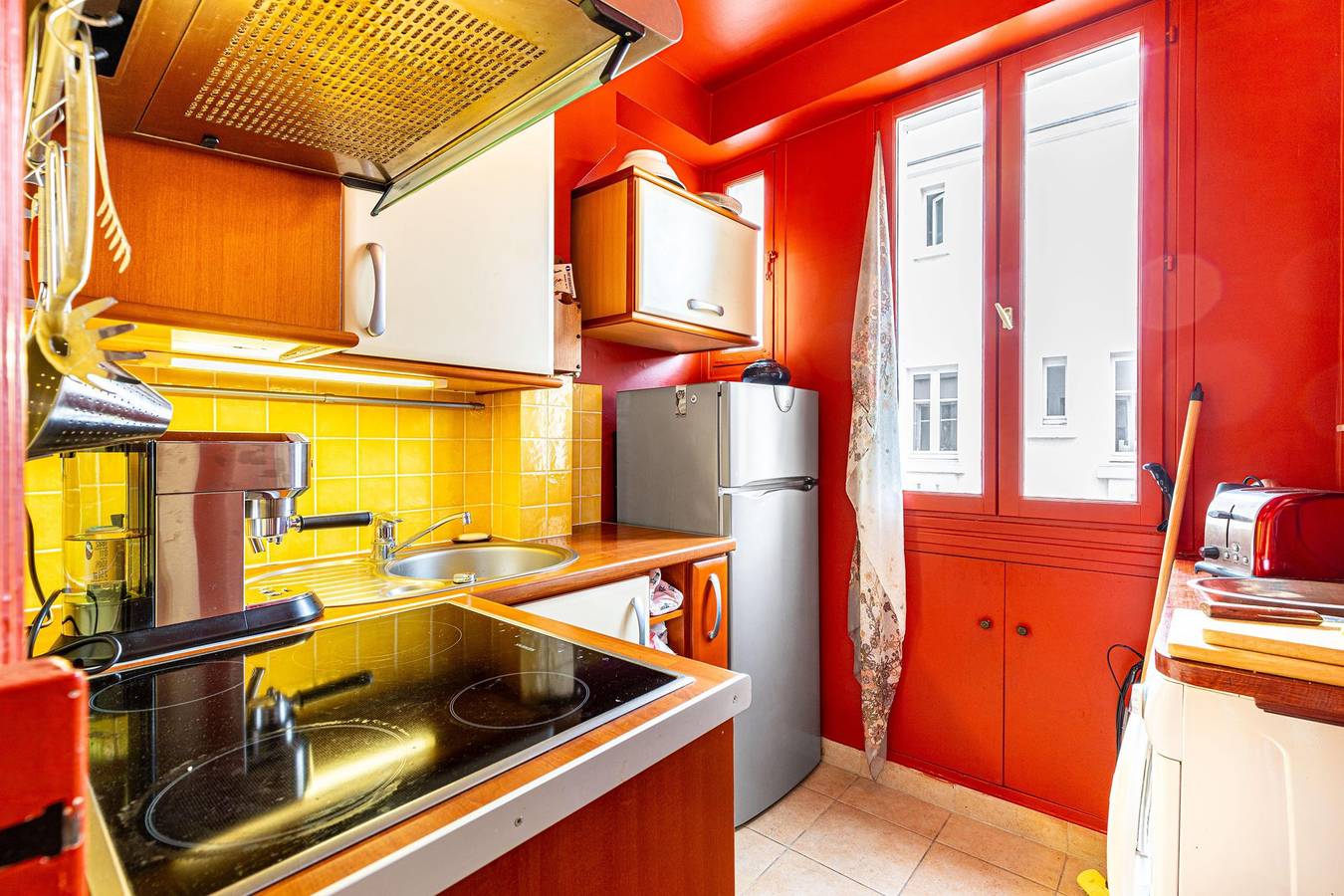 Entire studio, Guestready - Charm & Comfort near the Panthéon in Paris, Ile de France