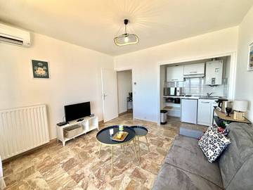Appartement De Vacances pour 2 Personnes dans Ajaccio, Corse-du-Sud, Photo 1