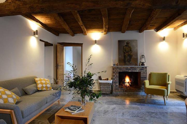 Gîte pour 8 personnes, avec jardin ainsi que piscine et vue à Lucciana - 2