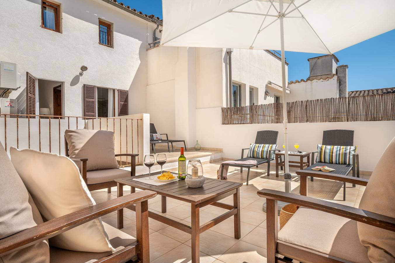 Holiday Home 'Ca Na Francesca' with Mountain View, Wi-Fi and Air Conditioning in Pollença Town, Pollença