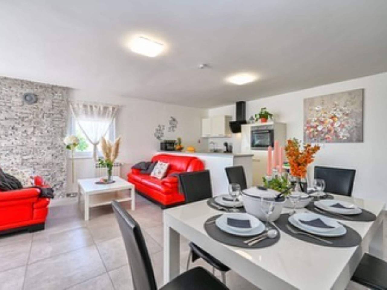 Villa Cerina - Three Bedorom Villa with Outdoor Swimming Pool in Zagreb region