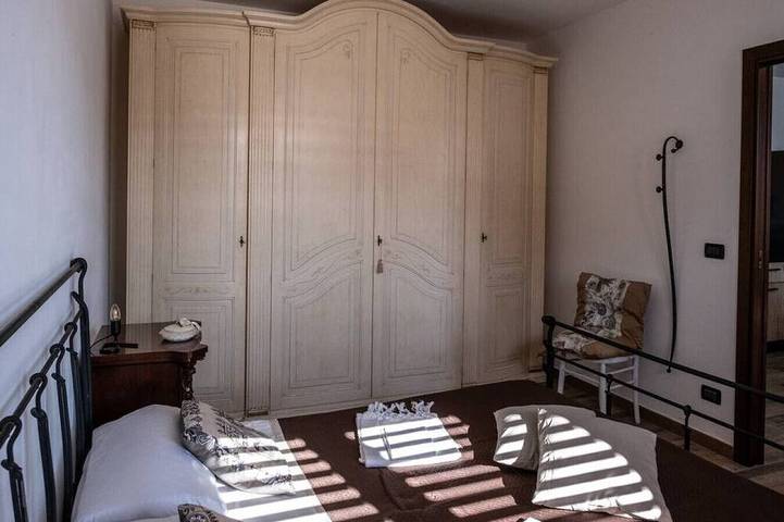 Entire apartment, A Place in the Sun - Caltanissetta in Caltanissetta, Caltanissetta Province