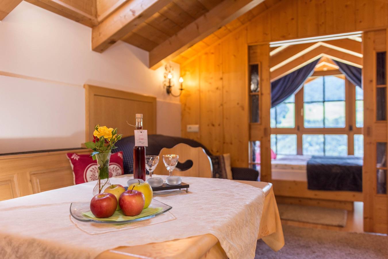 Modern Appartement "Malga - Unterkehr" met Uitzicht op de Bergen, Wifi, Tuin & Terras, foto 8