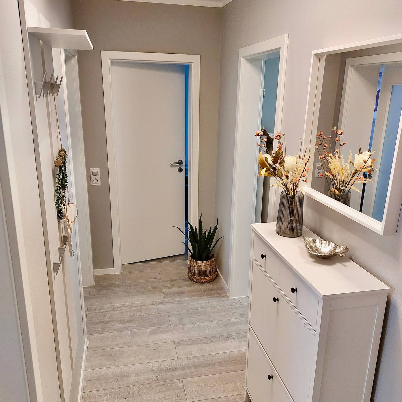 Ganze Wohnung, Ferienwohnung 'Am Hochwald' mit Bergblick, privater Terrasse und Wlan in Reinhardtsdorf, Reinhardtsdorf-Schöna
