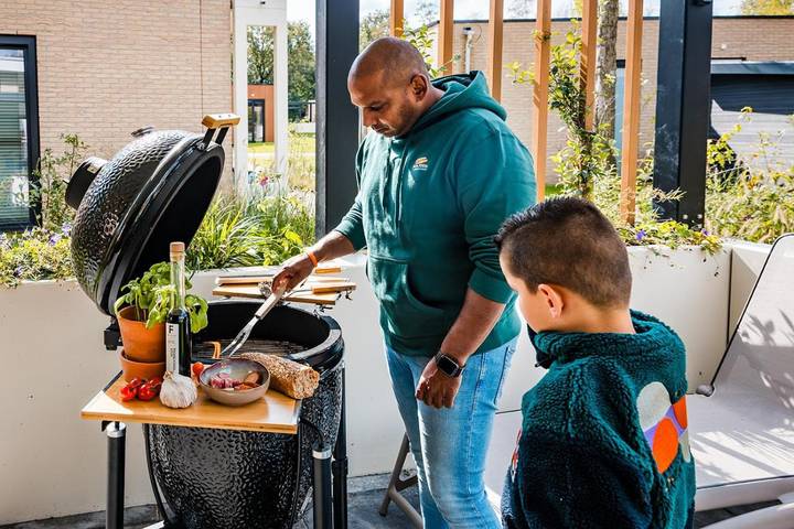 Vakantiepark voor 8 personen, with tuin and zwembad as well as kinderzwembad in Barneveld Gemeente