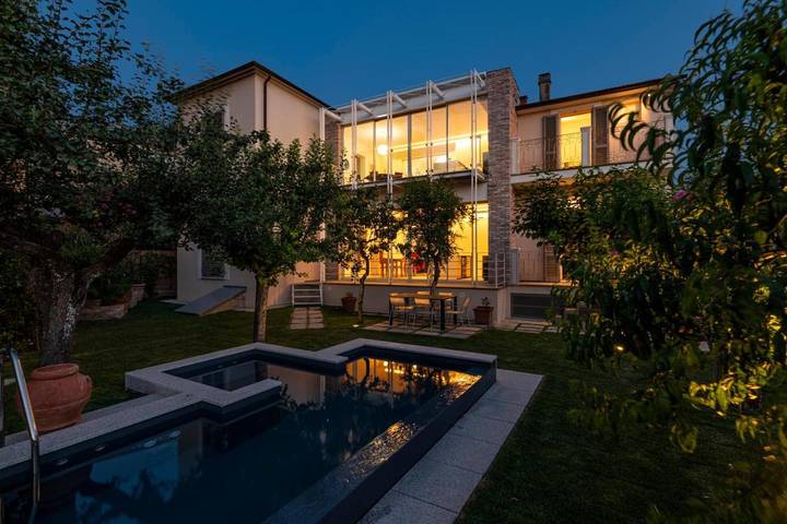 Gîte pour 2 personnes, avec piscine ainsi que jacuzzi et jardin à Sinalunga - 2