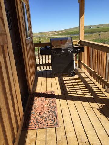 Cottage Rentals for 7 Guests in Canadian Rocky Mountains, Castle Mountain, Picture 4