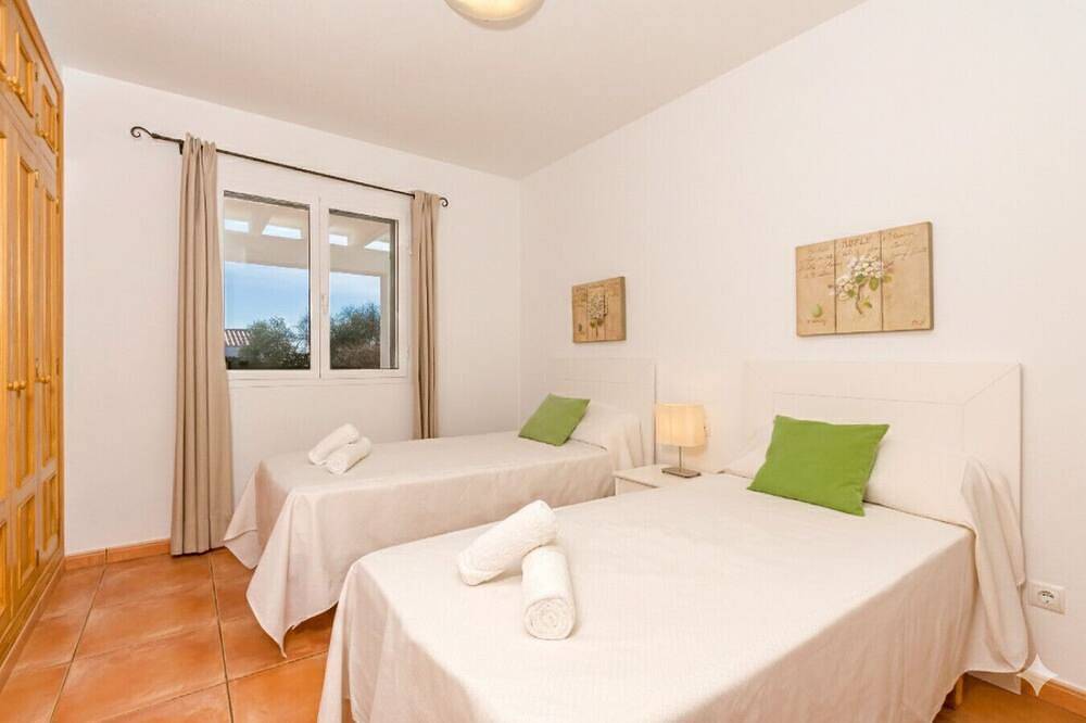 Villa Casa Nova, Piscina, Wifi, Ac gratis in Binissafuller, Sant Lluís