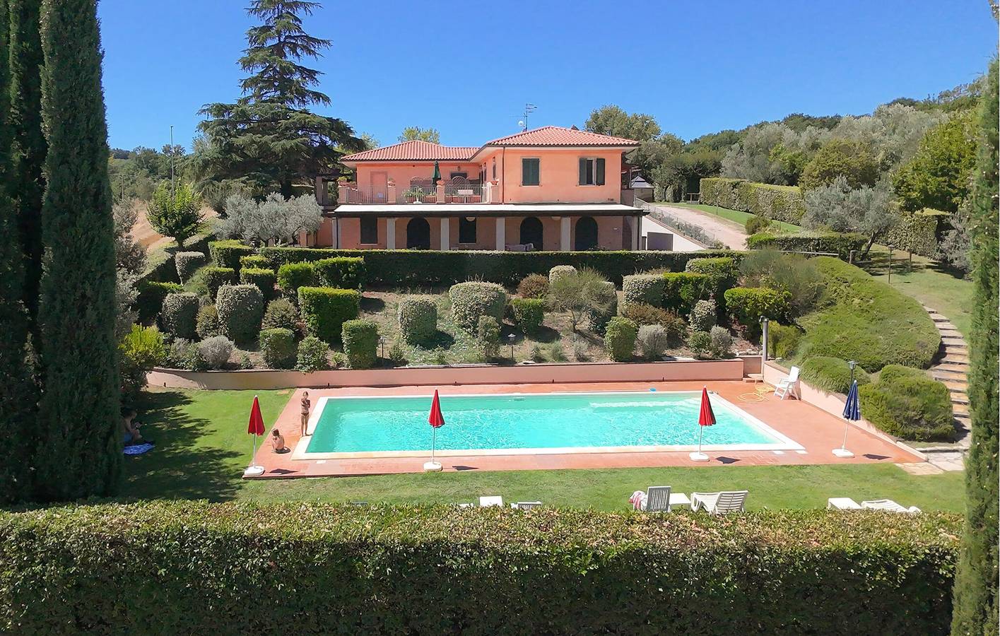 Acogedor apartamento de 46 m² con piscina, cocina, wifi y aparcamiento in Gualdo Cattaneo, Provincia de Perugia