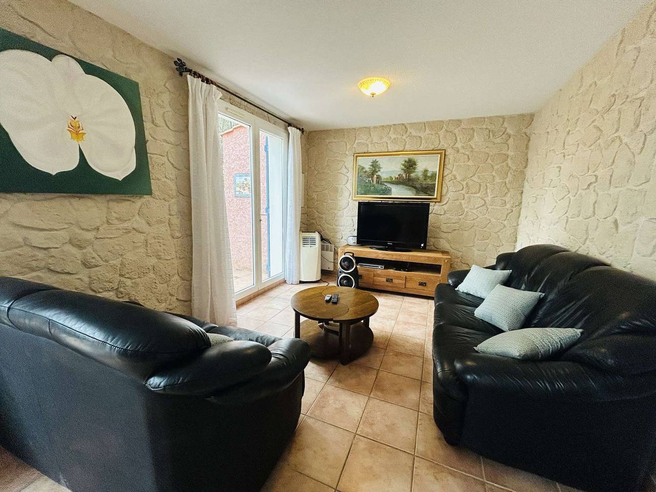 Maison 4 pièces avec terrasse, 3 chambres pour 6 pers., près de Narbonne Plage, parking inclus in Narbonne Plage, Narbonne