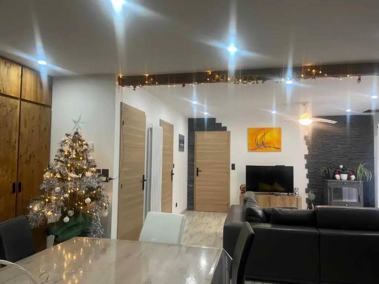 Ganze Wohnung, Helle Wohnung mit Garten in Saint-Jean-de-Tholome in Saint-Jean-de-Tholome, Region Bonneville