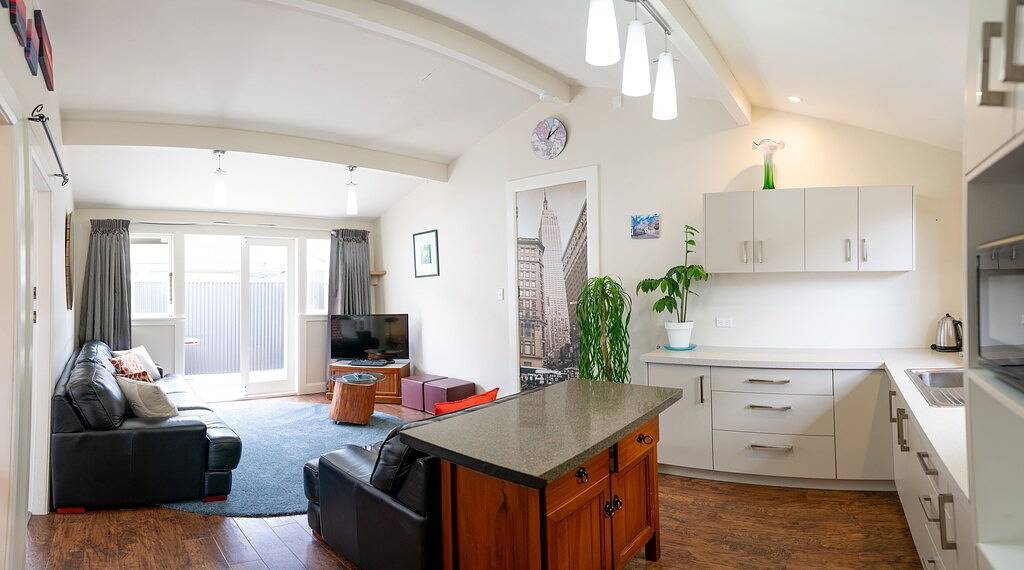 Unbegrenzte Wifi, 5 Minuten zu Fuß in die Innenstadt und Bus nach Massey. in Manawatu-Wanganui