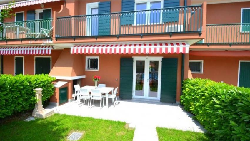 Villa mit pool für 6 Personen, mit Balkon/Terrasse und Garten in Bibione - 2