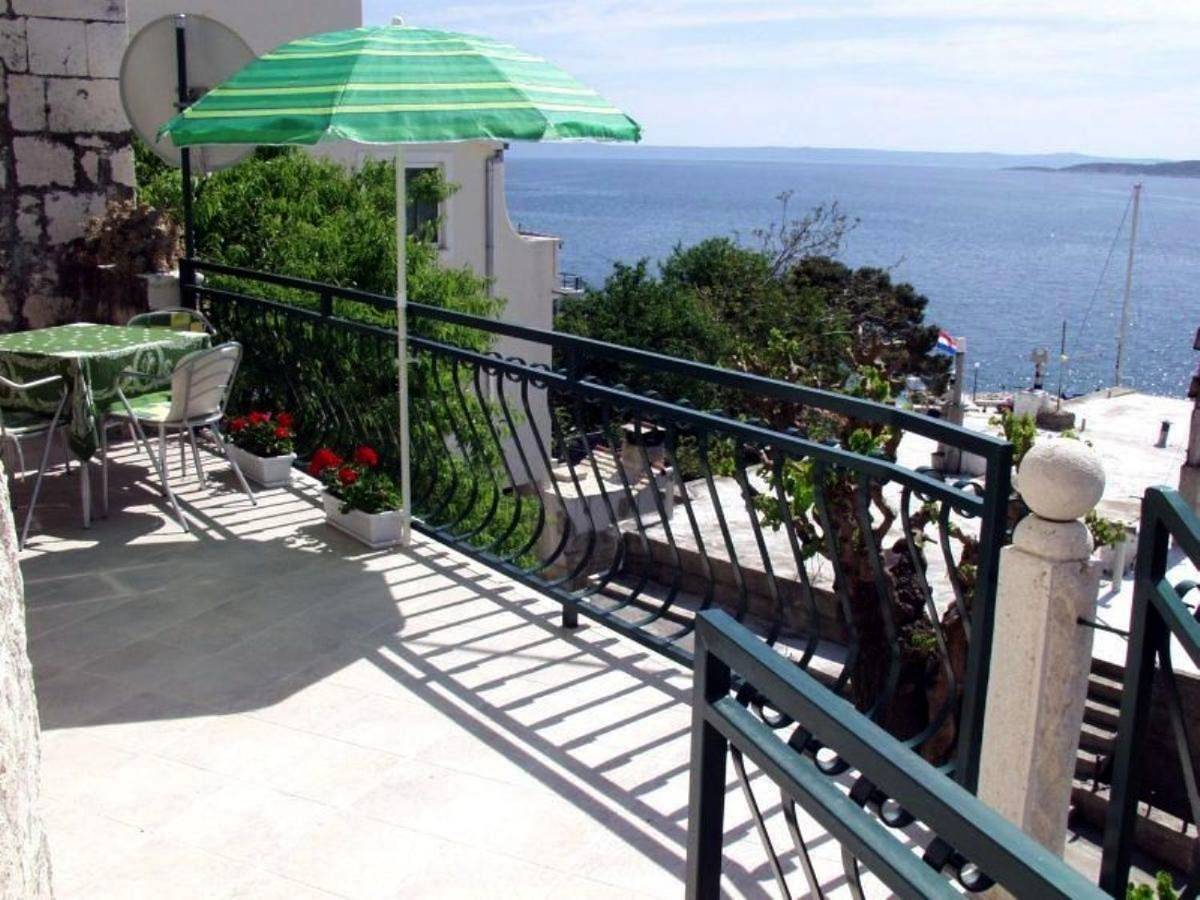 Villa Nikola in Punta Soline, Brela