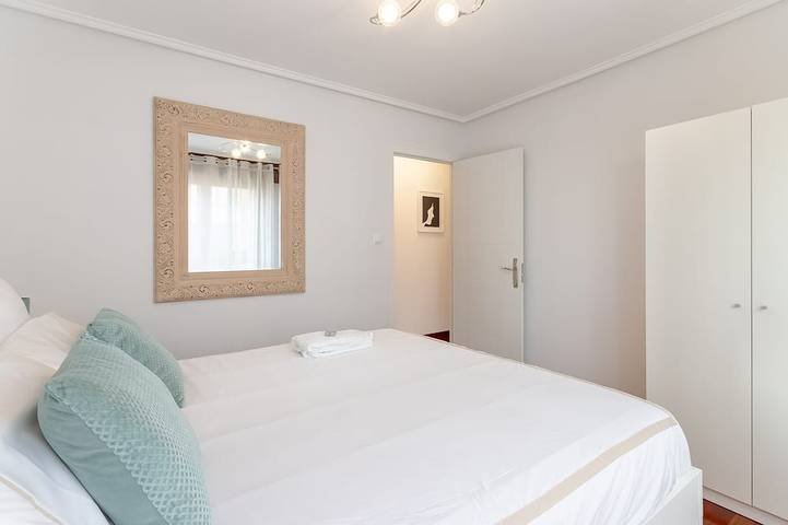 Appartement entier, Beautiful apartment for Bec, Bilbao Bbk Live and close to beaches in Barakaldo, Biscaye