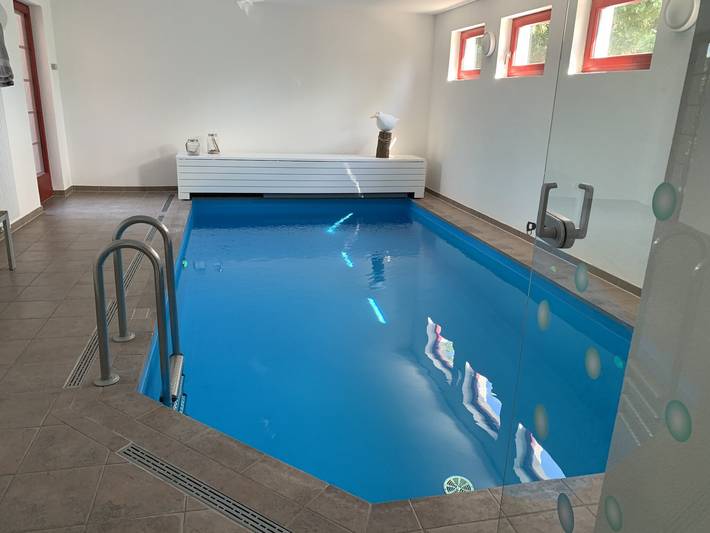 Ferienhaus für 8 Personen, mit Seeblick und Garten sowie Sauna auf Rügen - 4