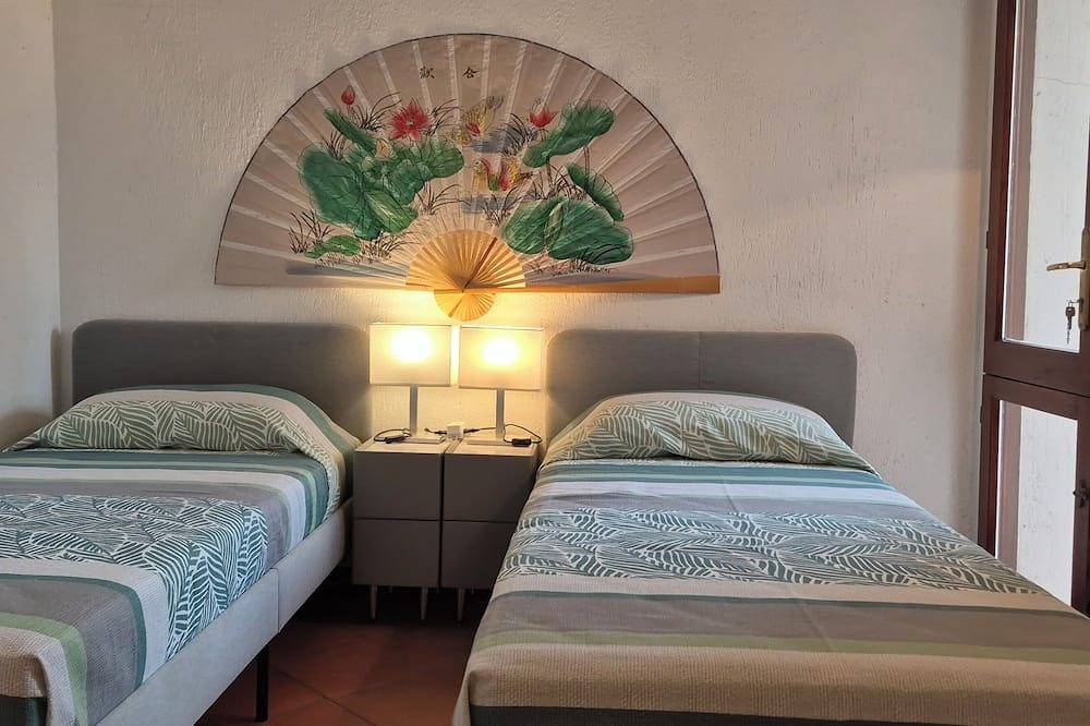 Haus mit Garten auf dem Meer mit schöner Seeansicht in Torre del Pozzo, Cuglieri