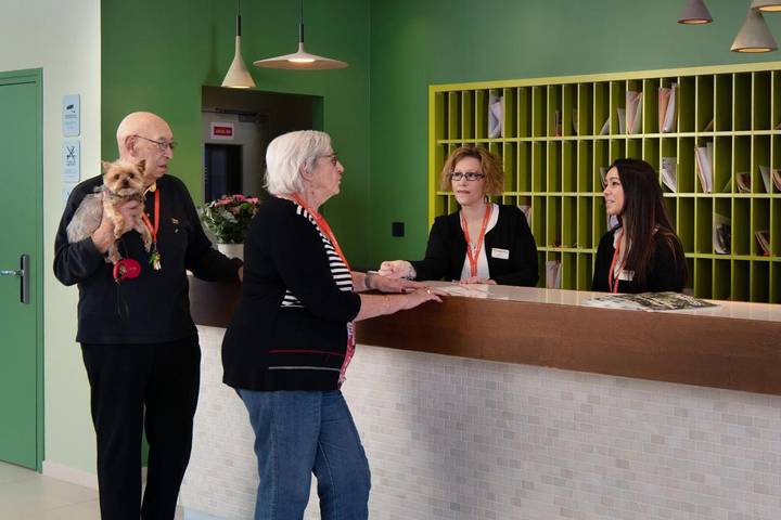 Gîte pour 2 personnes, avec piscine et sauna, animaux acceptés à Gleizé - 2