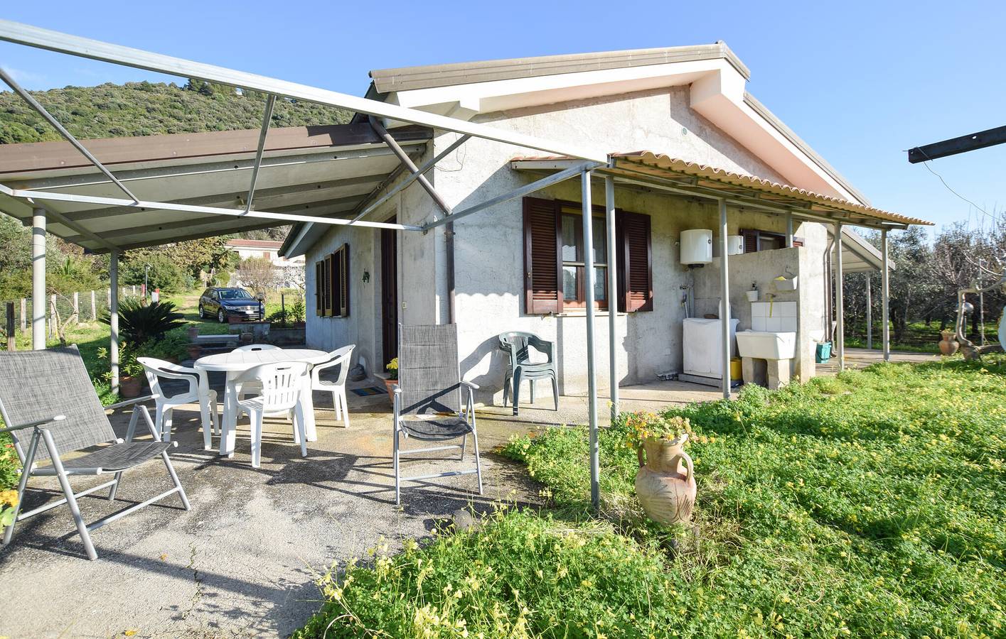 Gemütliche Wohnung mit Panoramablick, Küche und Parkplatz, 800 m bis zur Küste in Cilento