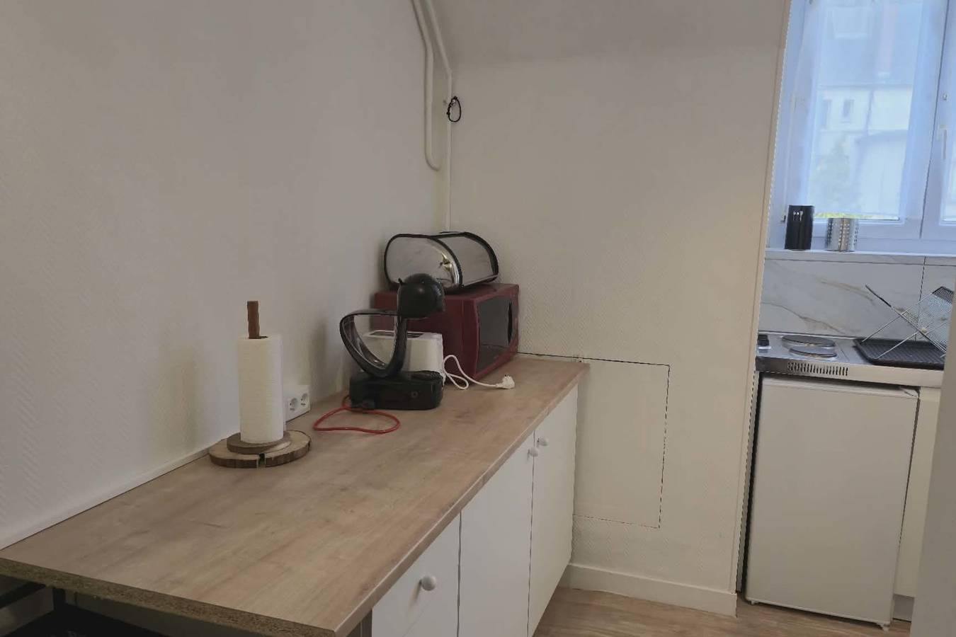 Studio entier, Studio 24 m² en plein centre-ville, calme in Compiègne, Oise