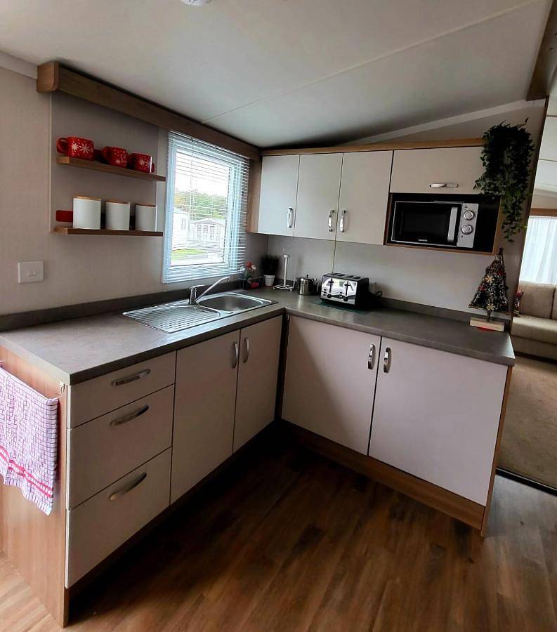 5 Geranium, Holiday Home in Oakdene Forest Park in St. Leonards and St. Ives, Dorset