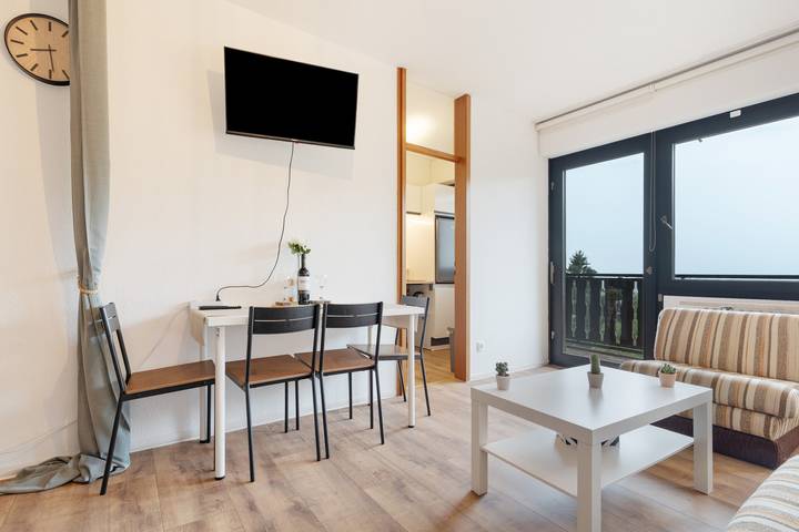 Ganze Wohnung, Apartment 'Schmuckkästle' mit Bergblick, Gemeinschaftsgarten und Wlan in Sasbachwalden, Mittlerer Schwarzwald