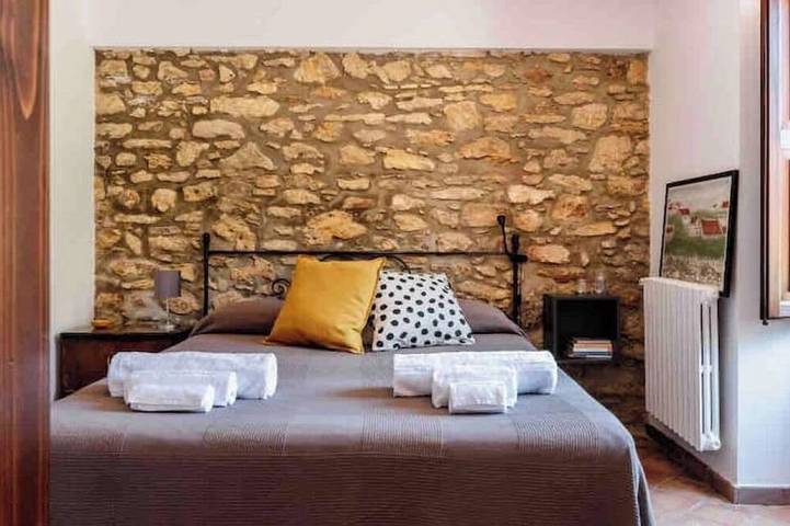 Gîte pour 4 personnes, avec Terrasse à Mineo