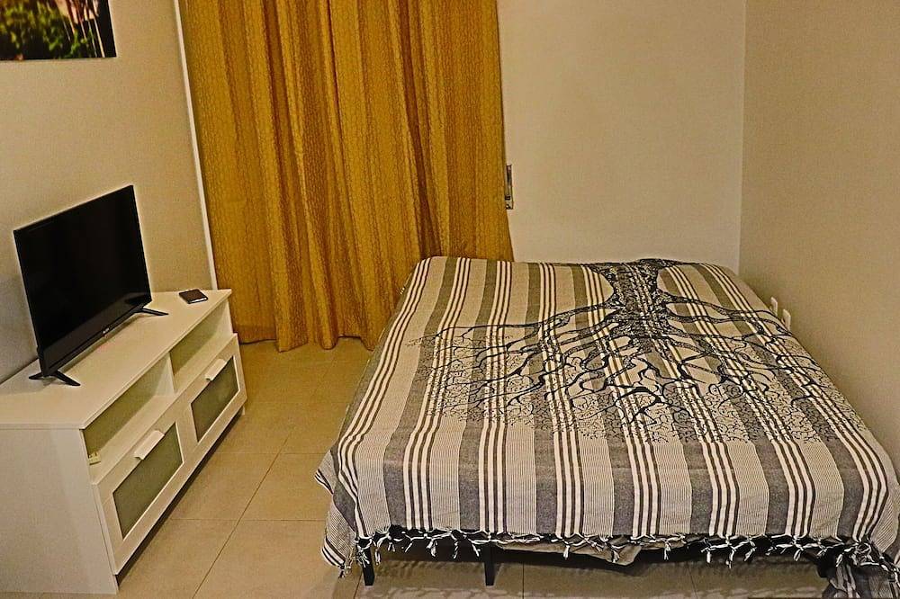 Ganze Wohnung, 1 bedroom apartment 200 meters from the beach in Praia de Monte Gordo, Monte Gordo