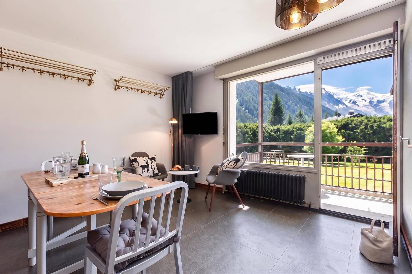 Geheel appartement, Résidence Grands Montets 211 Walk to Ski Lift | Argentière Chamonix in Argentière, Chamonix