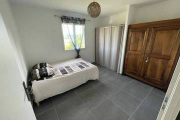 Villa pour 10 Personnes dans La Chapelle-de-la-Tour, Région de La Tour-du-Pin, Photo 2