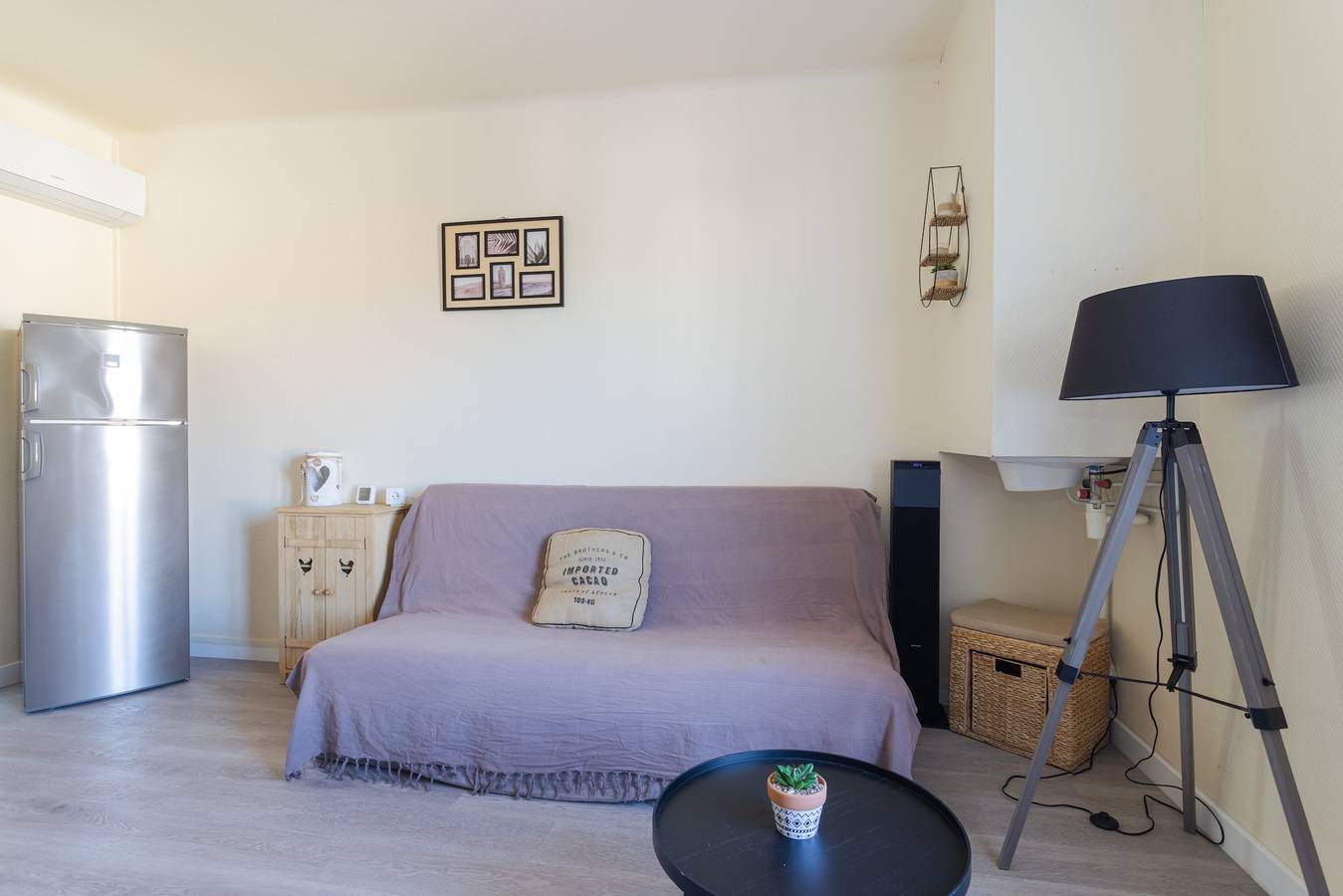 Appartement entier, Appartement 'Mar I Munt' avec vue sur la mer, Wi-Fi et climatisation in Banyuls-dels-Aspres, Région de Céret