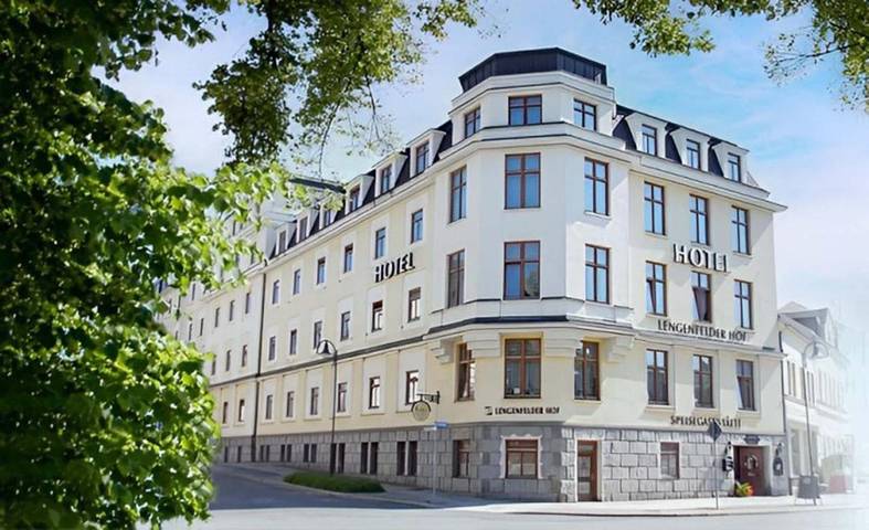 Hotel für 4 Personen, mit Terrasse und Sauna in Lengenfeld