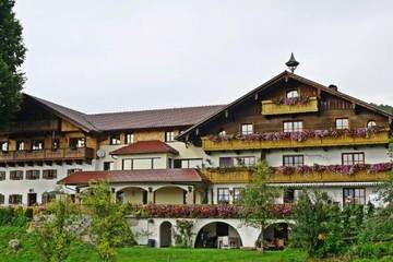 Ferienwohnung für 2 Personen, mit Garten in Steinbach am Attersee