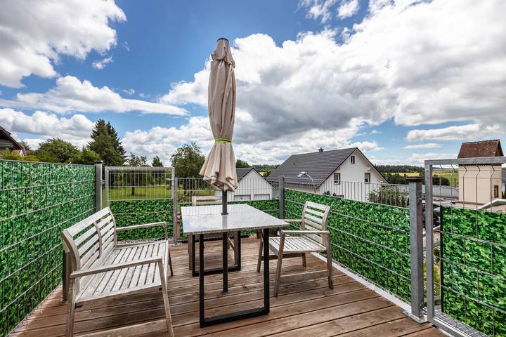 Ferienwohnung für 5 Personen, mit Balkon und Seeblick in Markgraeflerland