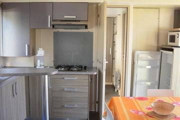 Camping pour 6 Personnes dans Saint-Lunaire, Côte d’Émeraude, Photo 3