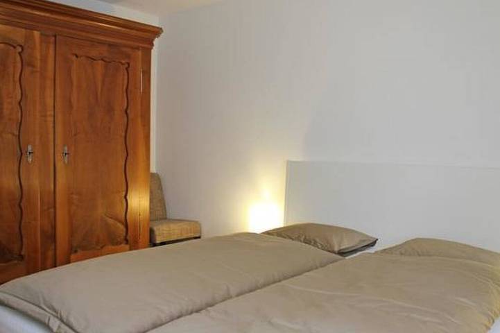 Ganze Wohnung, Chasa Tablà, (Guarda) in Guarda Staziun, Guarda