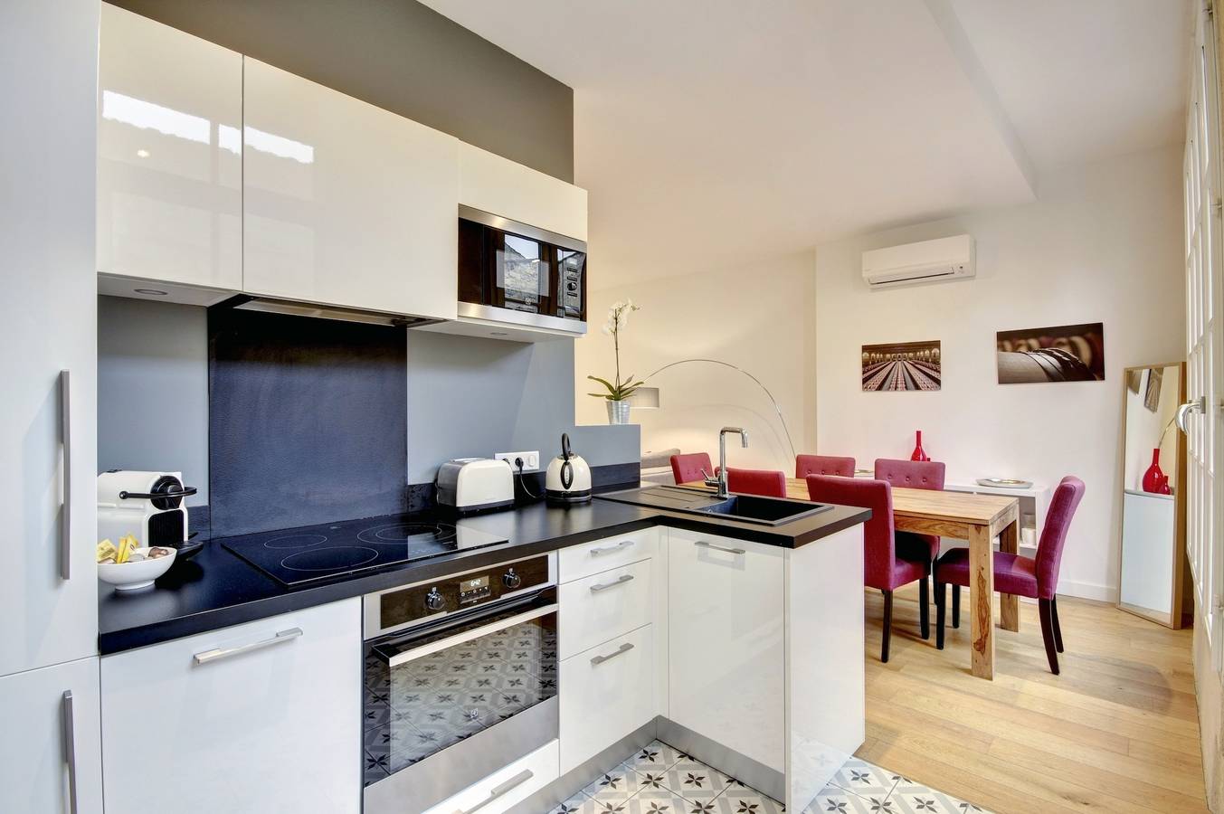 Appartamento intero, Appartamento vacanze per 5 persone con terrazza in Bordeaux, Bordeaux e dintorni