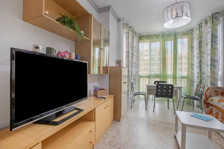 Ganze Wohnung, Ferienwohnung 'Llave De Luz' mit Wi-Fi und Klimaanlage in Torremolinos Zentrum, Torremolinos