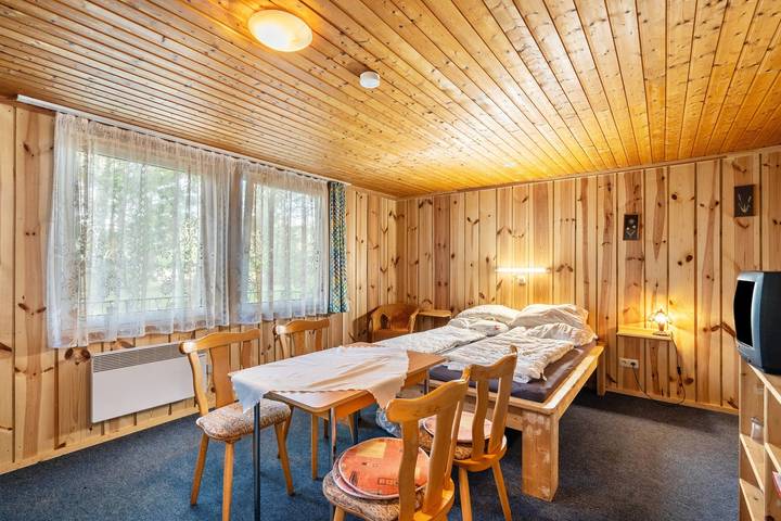 Bungalow '14 - Kimbucht' mit privater Terrasse und Gemeinschaftsgarten in Waldhufen, Oberlausitz-Niederschlesien