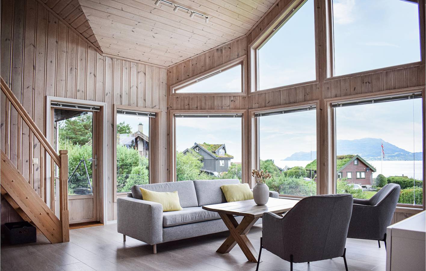 Maison de vacances pour 8 personnes avec jardin in Vindafjord
