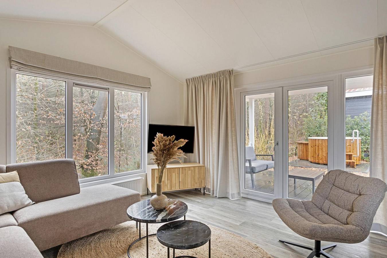 Vakantiepark De Thijmse Berg — Wellness Lodge de Heuvelrug | 4 personen in Rhenen, Provincie Utrecht